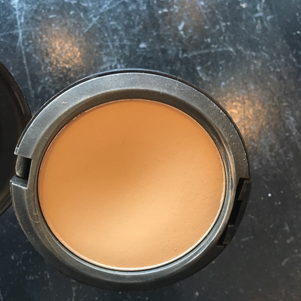 Mac Studio Fix C40